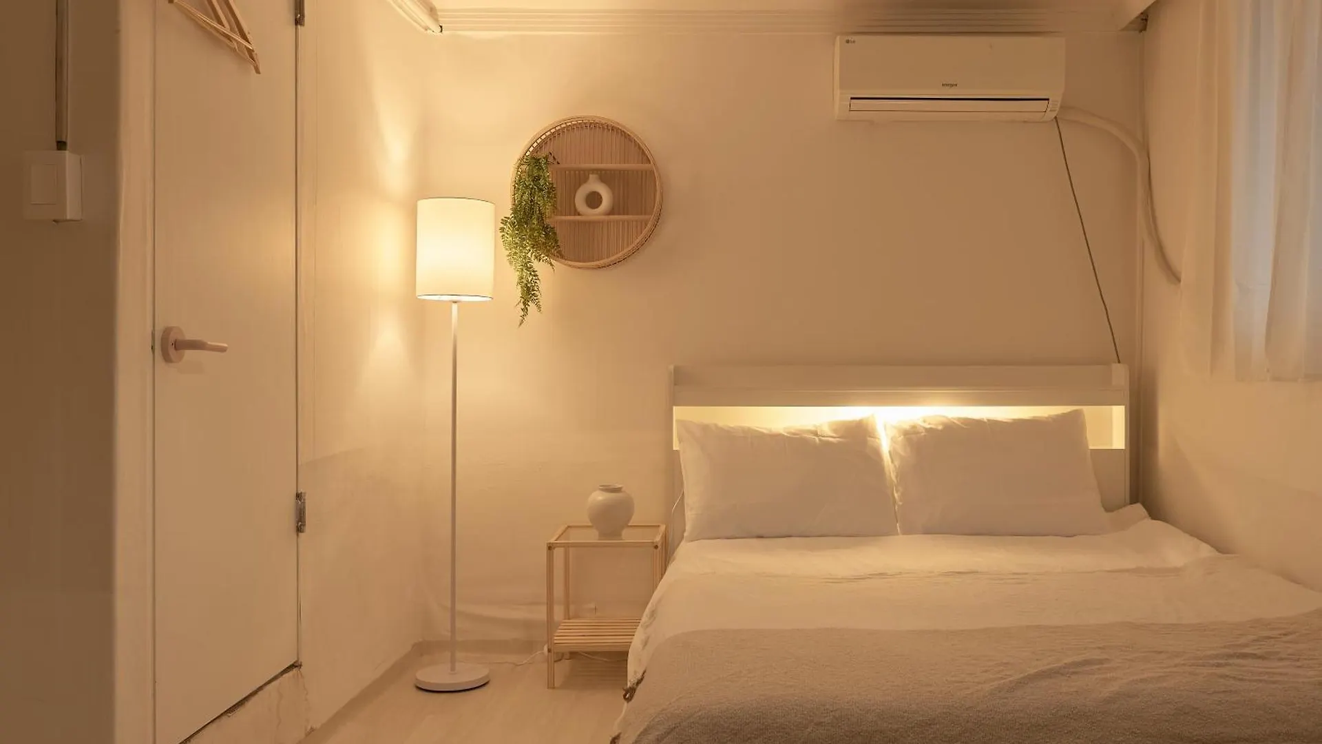 Stay Hongdae - B Type Seoul South Korea