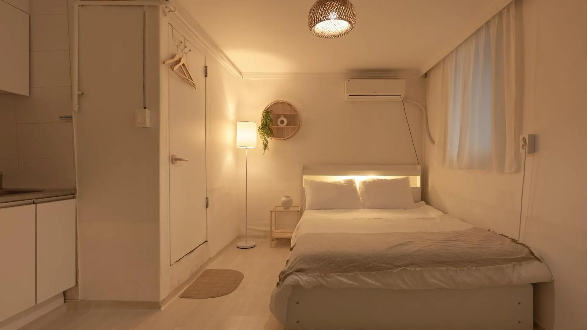 Stay Hongdae - B Type Seoul Apartment